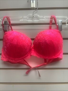 Candie's Neon Pink Lace Push-Up Bra with Underwire